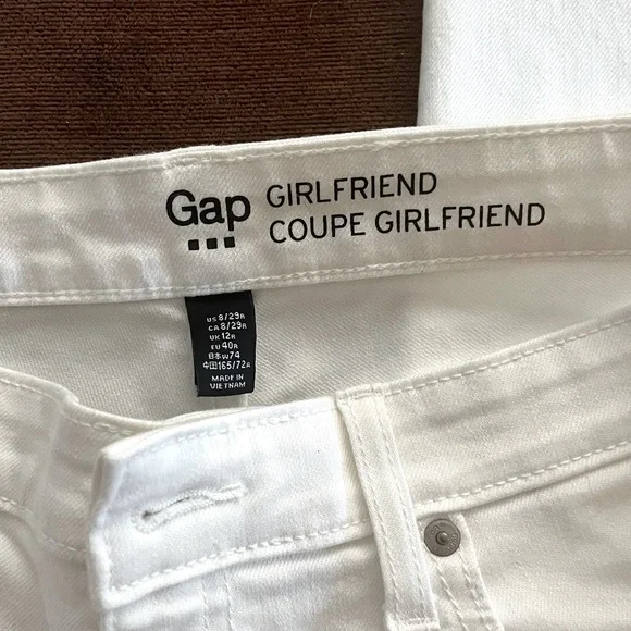 Gap Girlfriend White Jeans - Picture 6 of 7